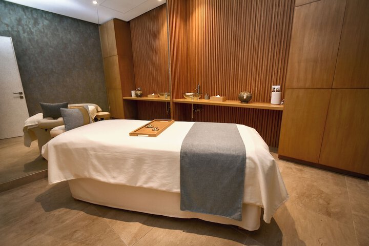 Spa 53 of 143
