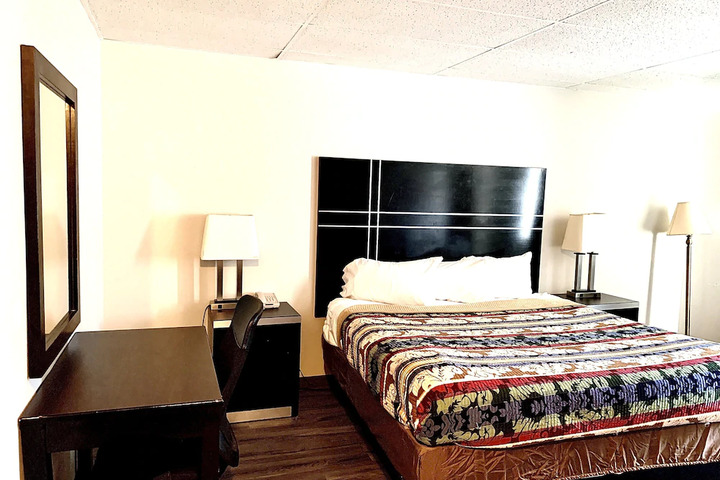 Room 7 of 7