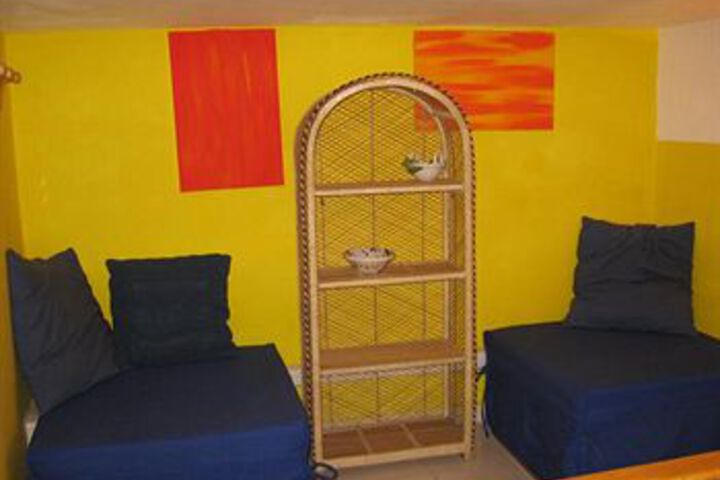 Room 12 of 15