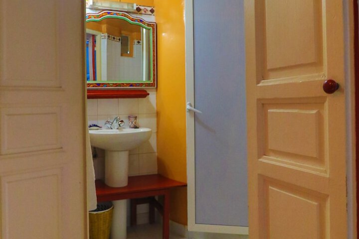 Room 148 of 266