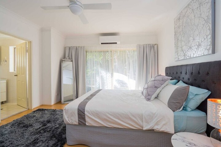 Room 12 of 54