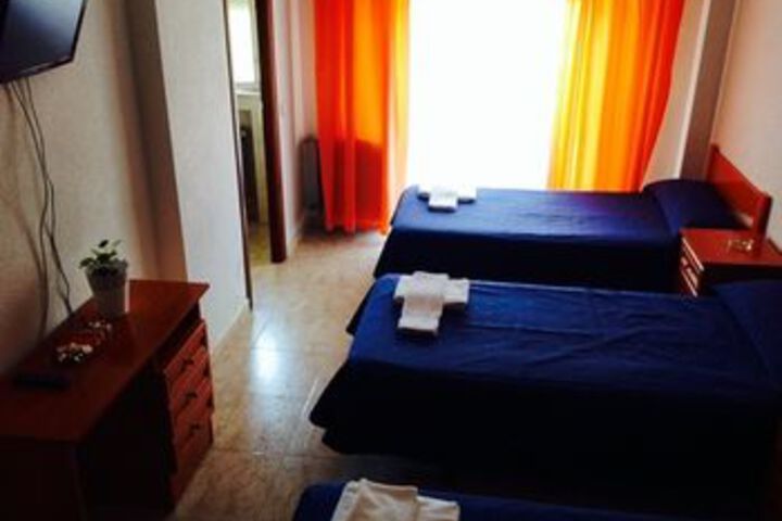Room 16 of 24
