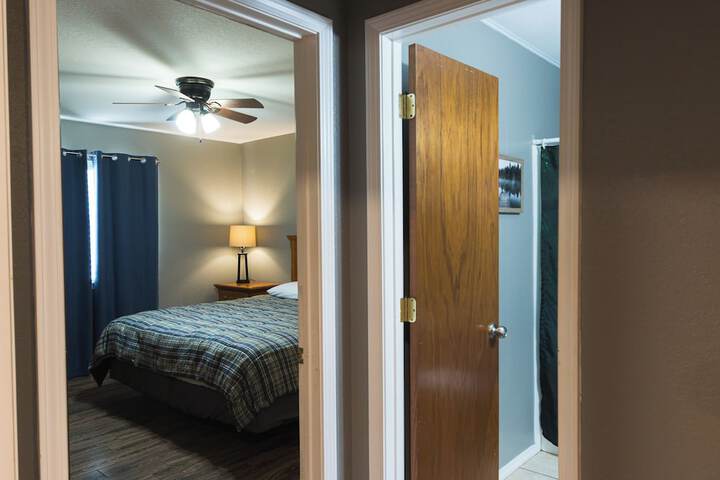 Room 279 of 917