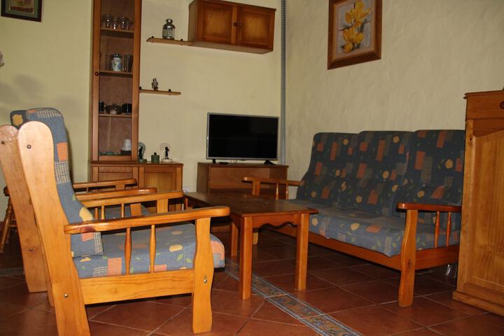 Room 9 of 14