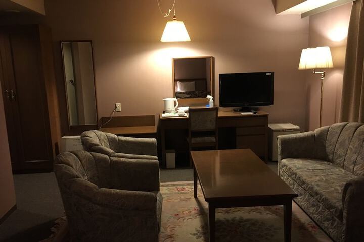 Room 10 of 44