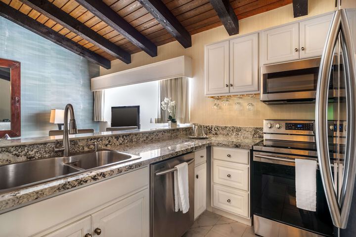 Private kitchenette