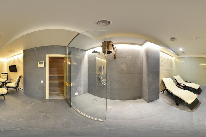 Relaxing Spa