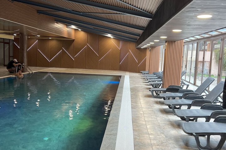 Pool 52 of 132