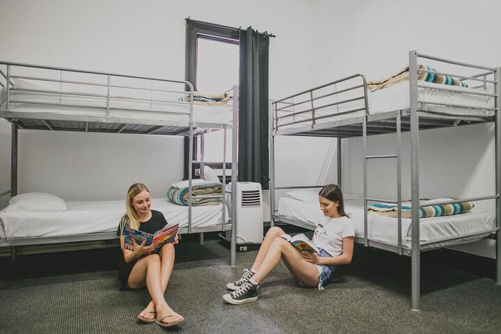 Room 15 of 37