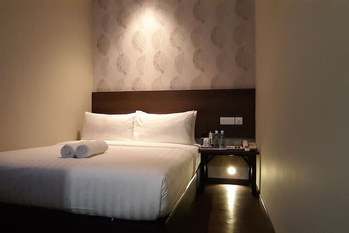 Room 42 of 138