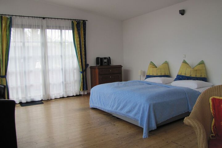 Room 4 of 46