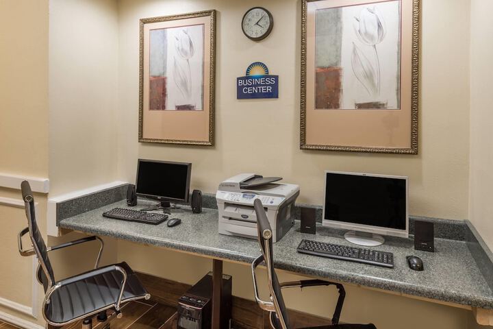 Business Center 15 of 15