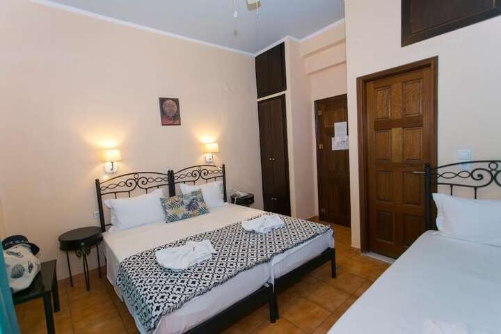 Room 18 of 39