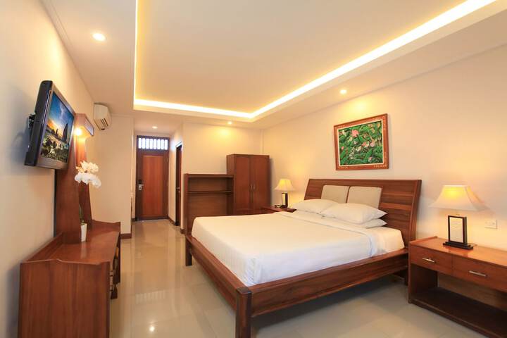 Room 4 of 62