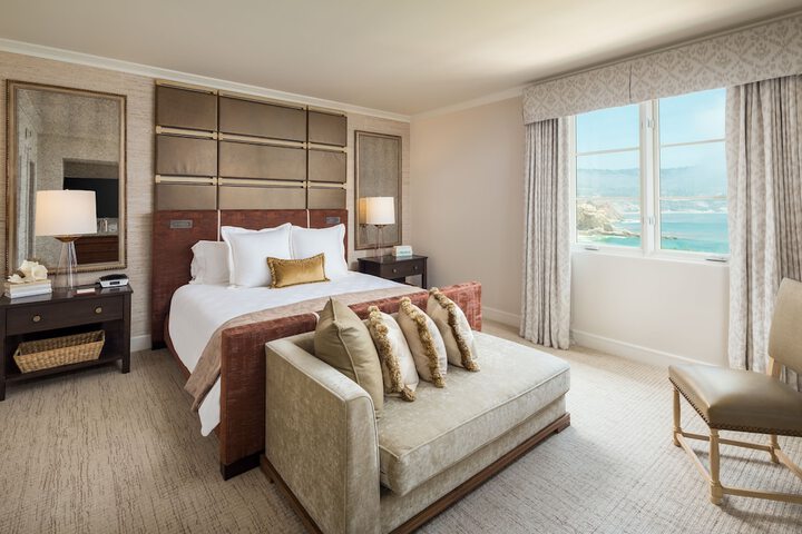 Room 32 of 146