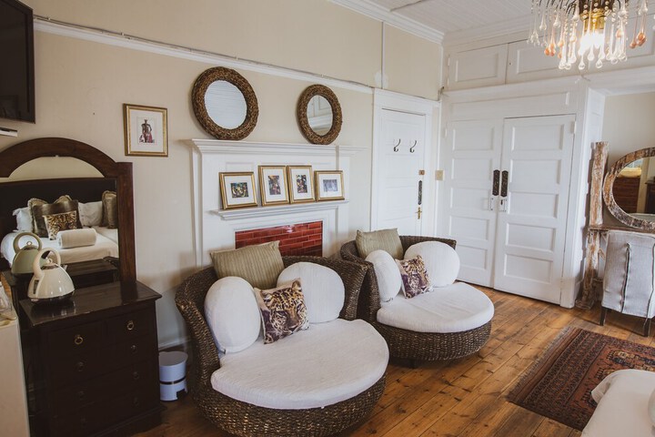 Room 75 of 161