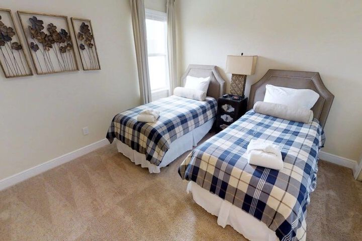 Room 5 of 48