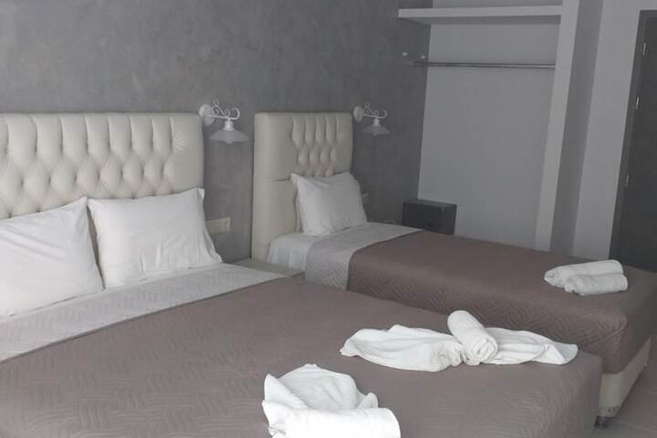 Room 18 of 41