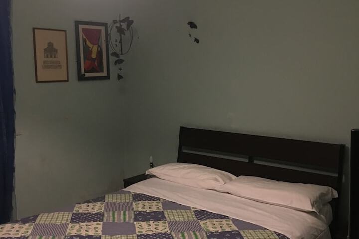 Room 18 of 42