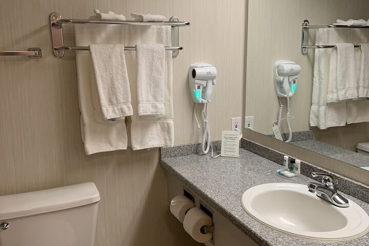 Clean Restrooms
