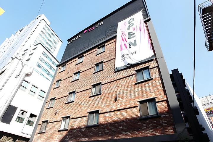 Yaja Hotel Chunho