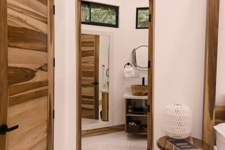 Room 5 of 54