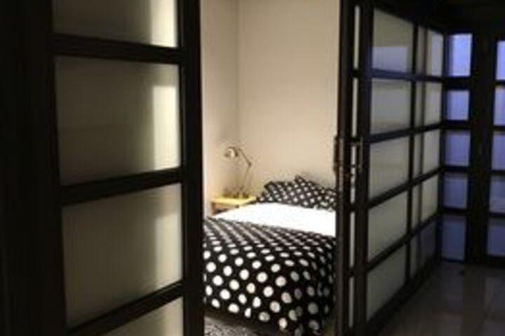 Room 13 of 41