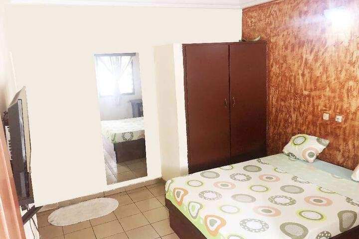 Room 11 of 13