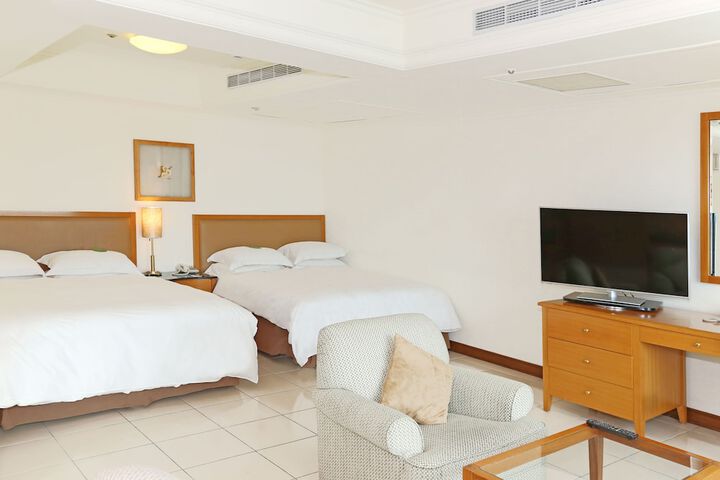 Room 5 of 23