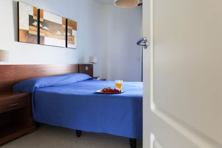 Room 2 of 44