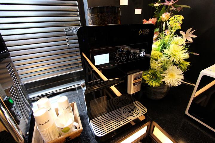 Breakfast/Coffee Service 47 of 56
