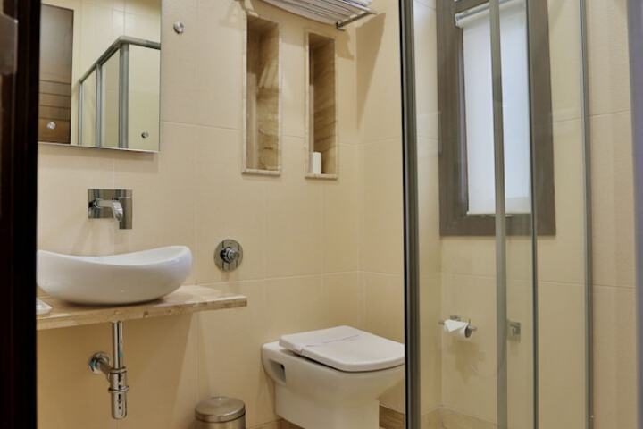 Clean Restrooms