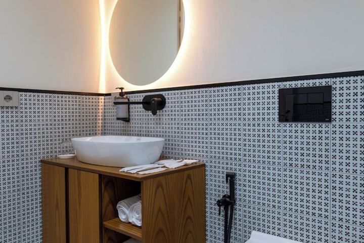 Hotel Interior 109 of 128