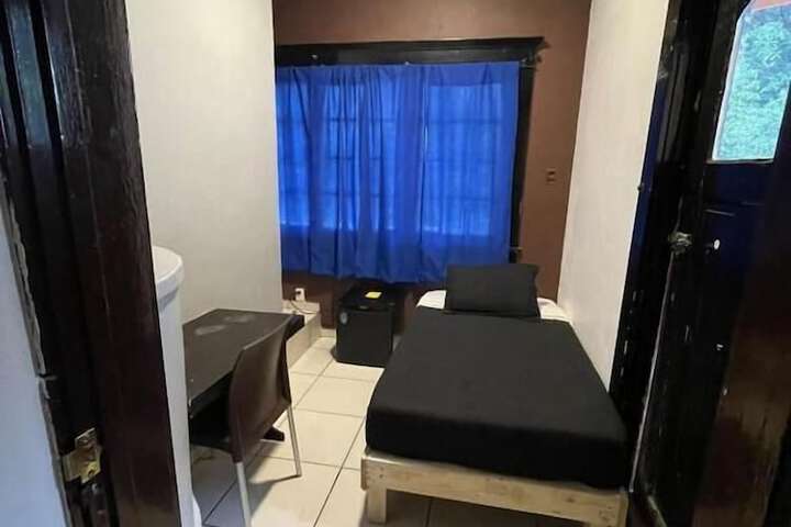 Room 4 of 51