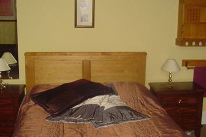 Room 9 of 22