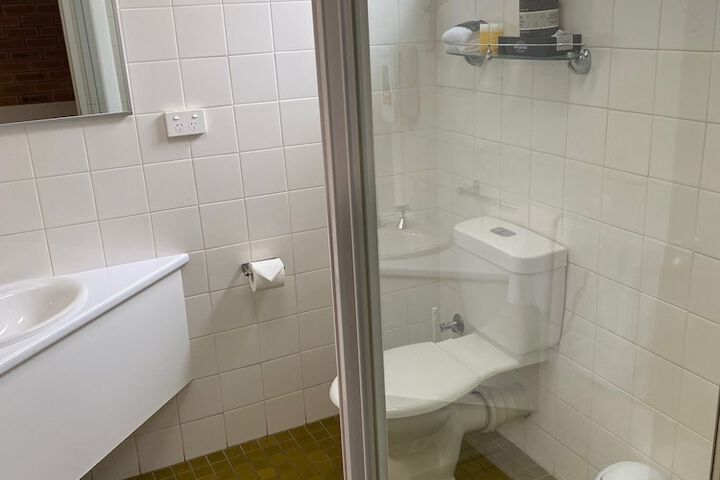 Room 42 of 52