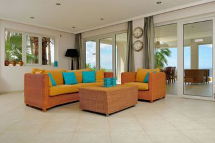 Hotel Suite Photo