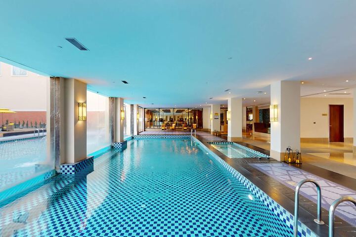 Pool 75 of 191