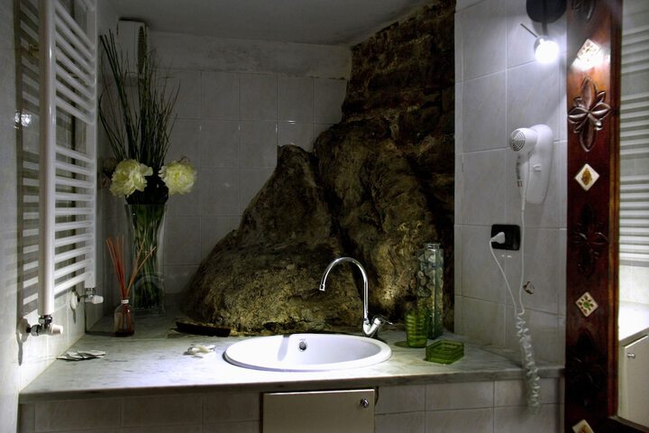 Bath Interior
