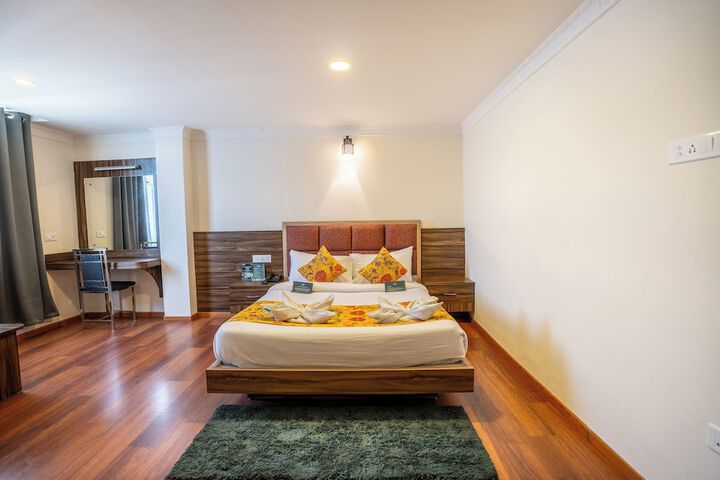 Room 20 of 34