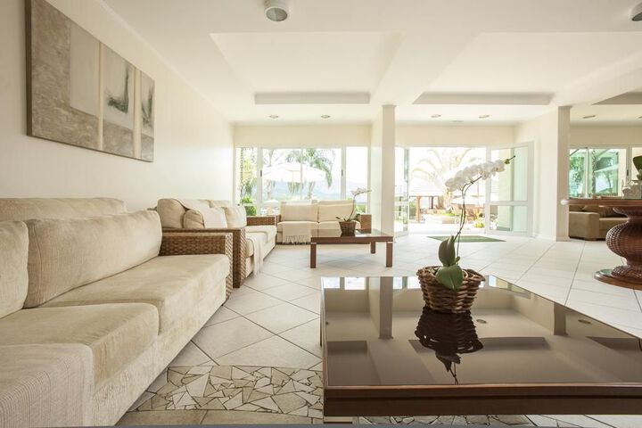 VILA VERDE HOTEL