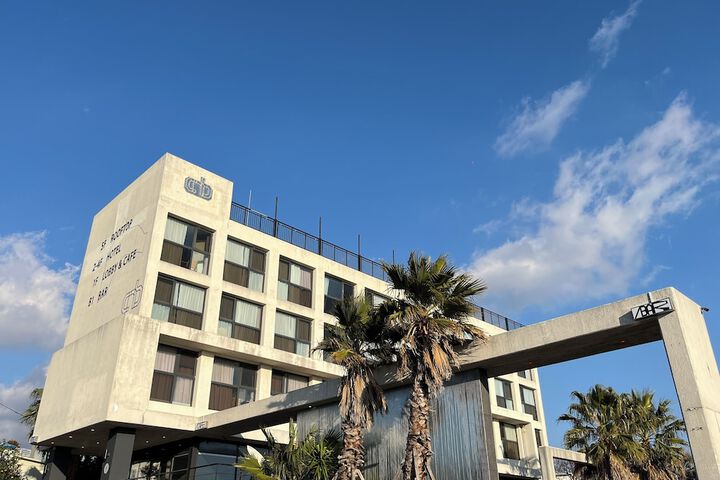 CNB HOTEL (COZYANDBOUTIQUE)