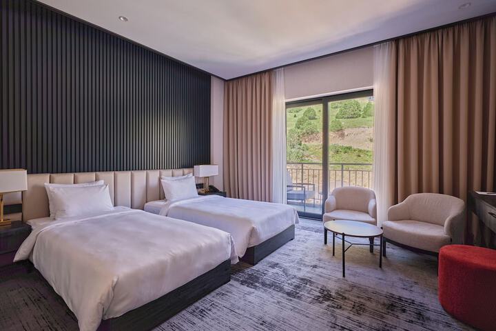 Room 2 of 24