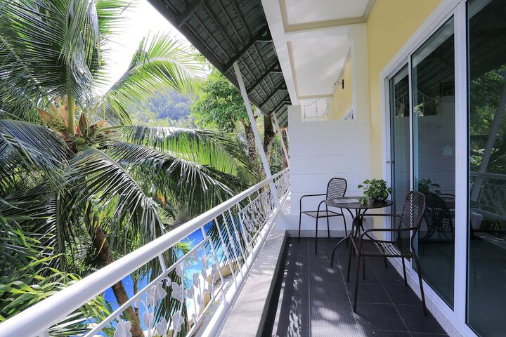 Terrace/Patio 30 of 84