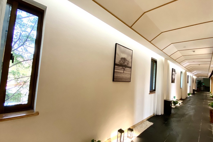 Hotel Interior 18 of 38