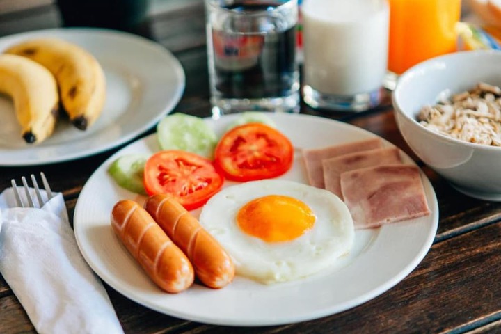 Breakfast/Coffee Service 132 of 149