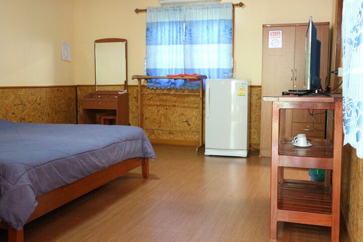 Room 18 of 96