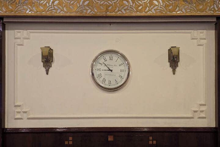 Ballroom/Hall 153 of 165