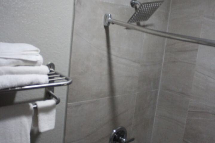 Room 29 of 42