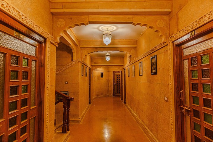 Hotel Interior 5 of 93